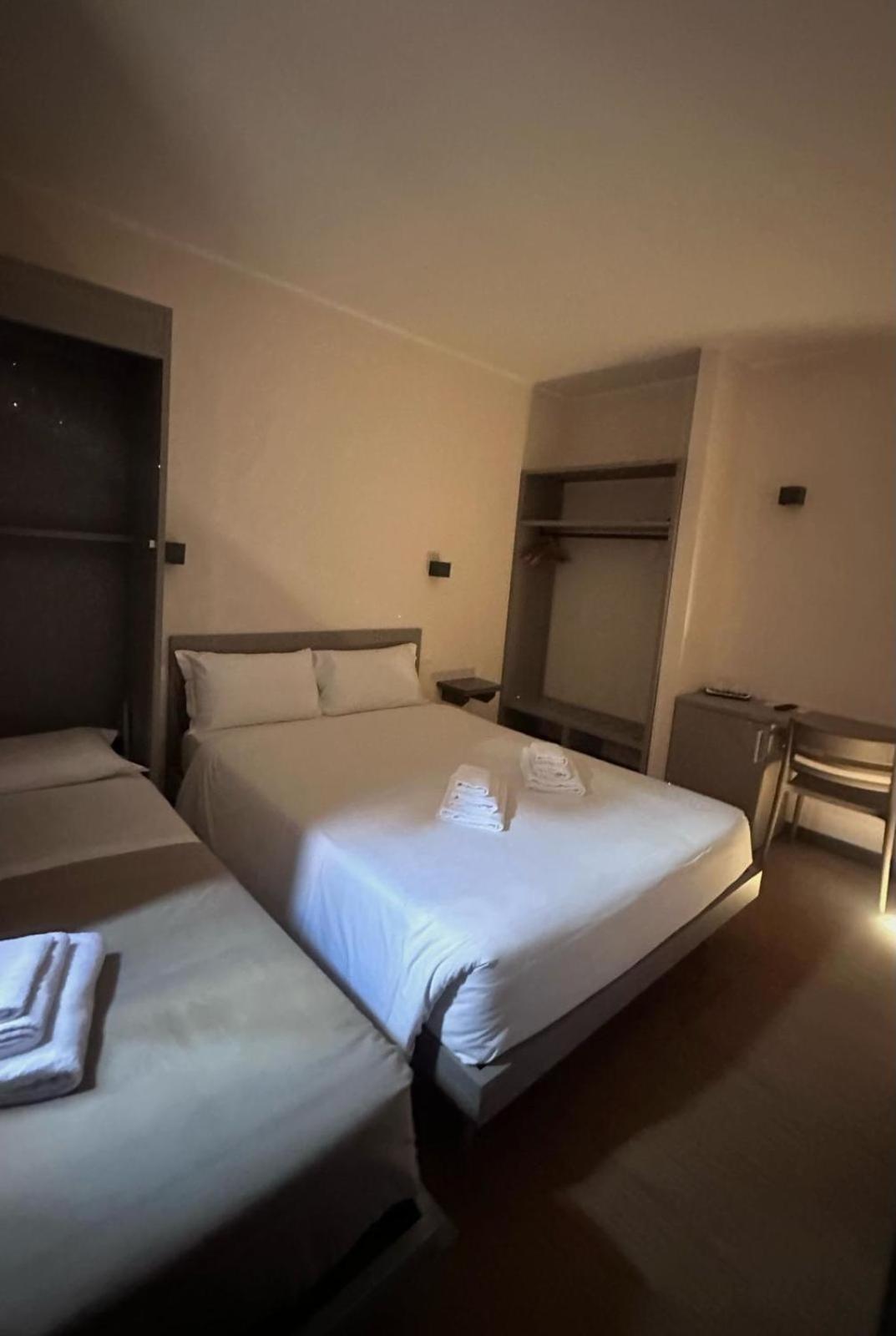 Colosseum Resort โรม ห้อง รูปภาพ